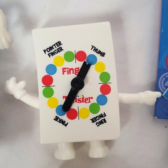 :9 McDonalds happymeal travel size board game toys READ - Picture 10 of 16